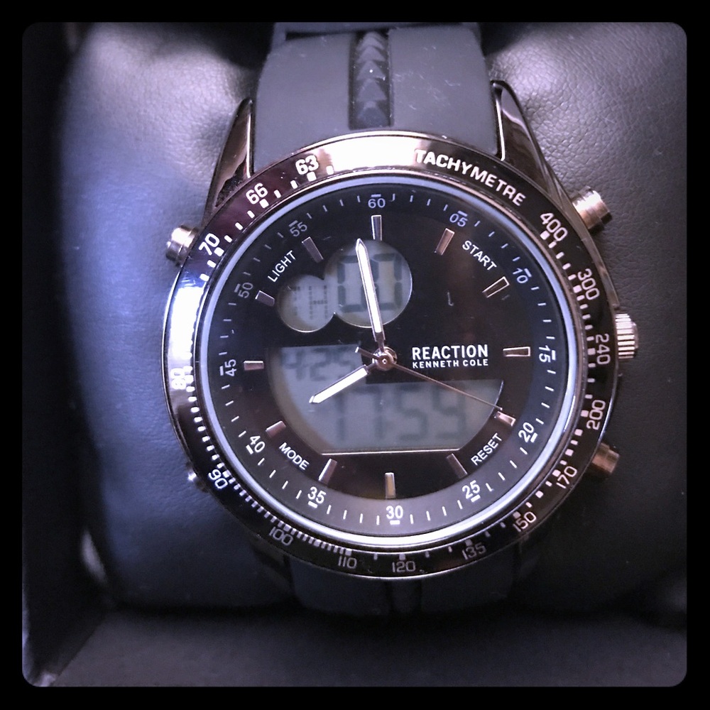 Kenneth Cole Mens watch